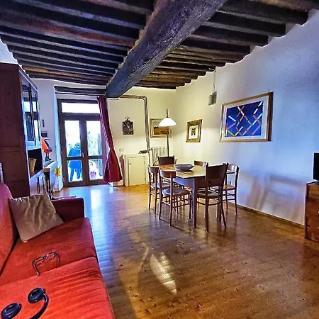 Apartment Casa In Castello Medioevale Montemerano